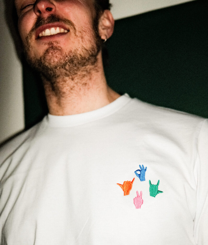 gesty Biały T-Shirt HAYB SIE PRZELEWA