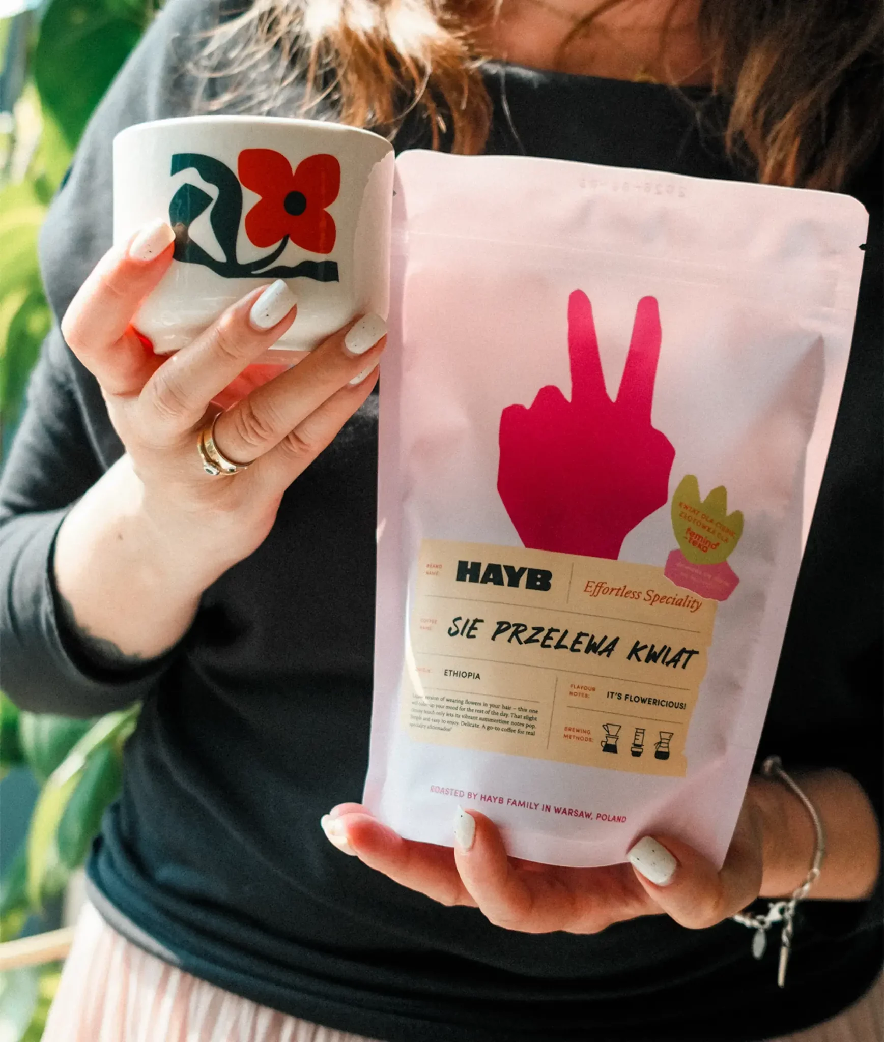 Kwiatki dla Feminoteki – czarka 280 ml + Kwiat